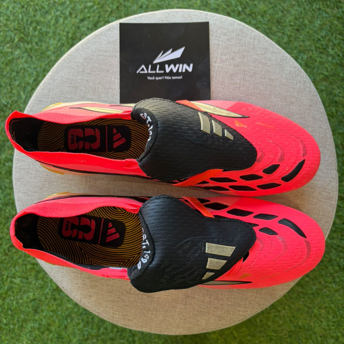 Chuteira Adidas Predator Elite FG - Campo