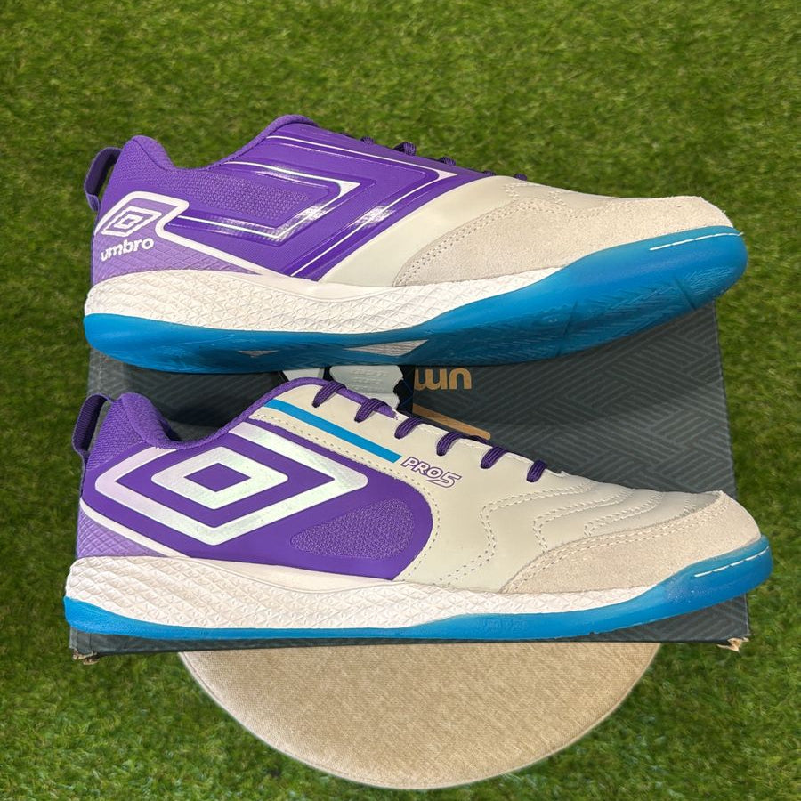 Chuteira Umbro Pro 5 Bump - Futsal