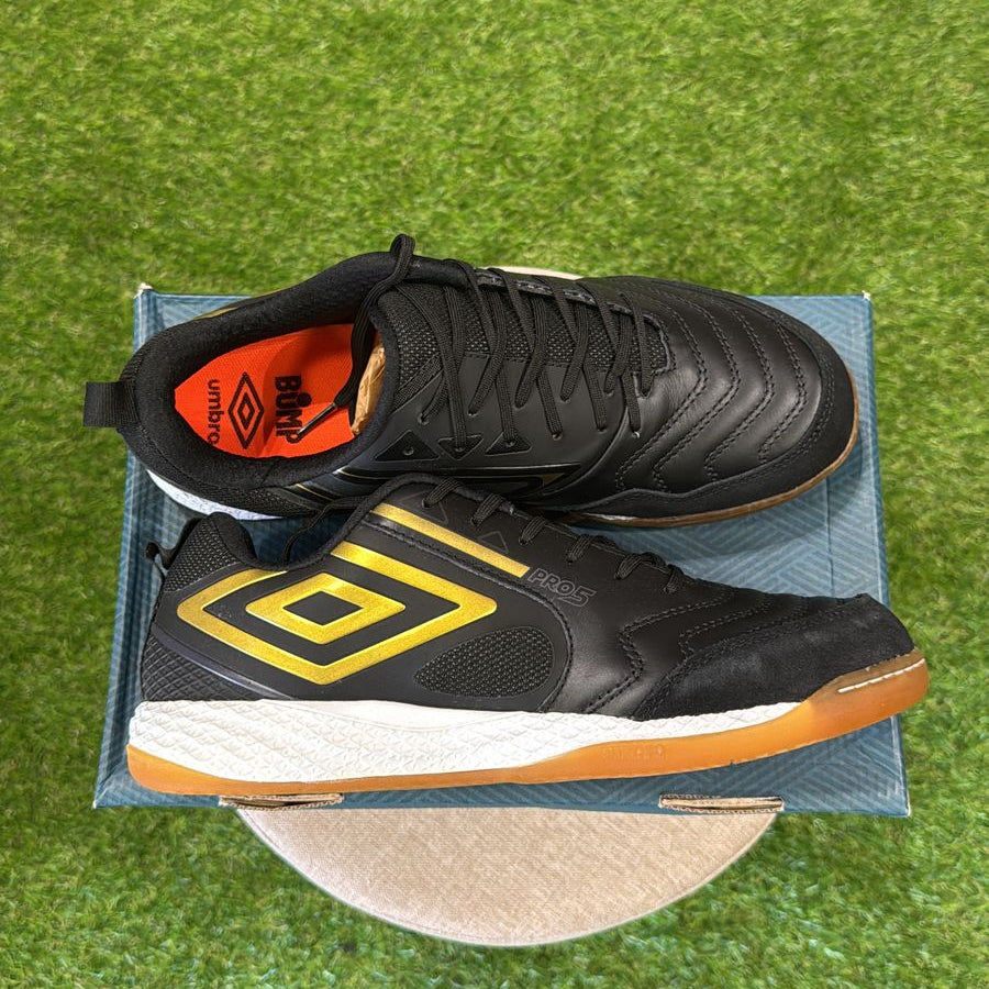 Chuteira Umbro Pro 5 Bump - Futsal