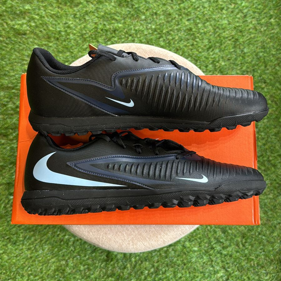 Chuteira Nike Phantom 6 Low Club TF - Society
