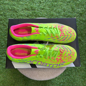 Chuteira Adidas Predator Club TF - Society