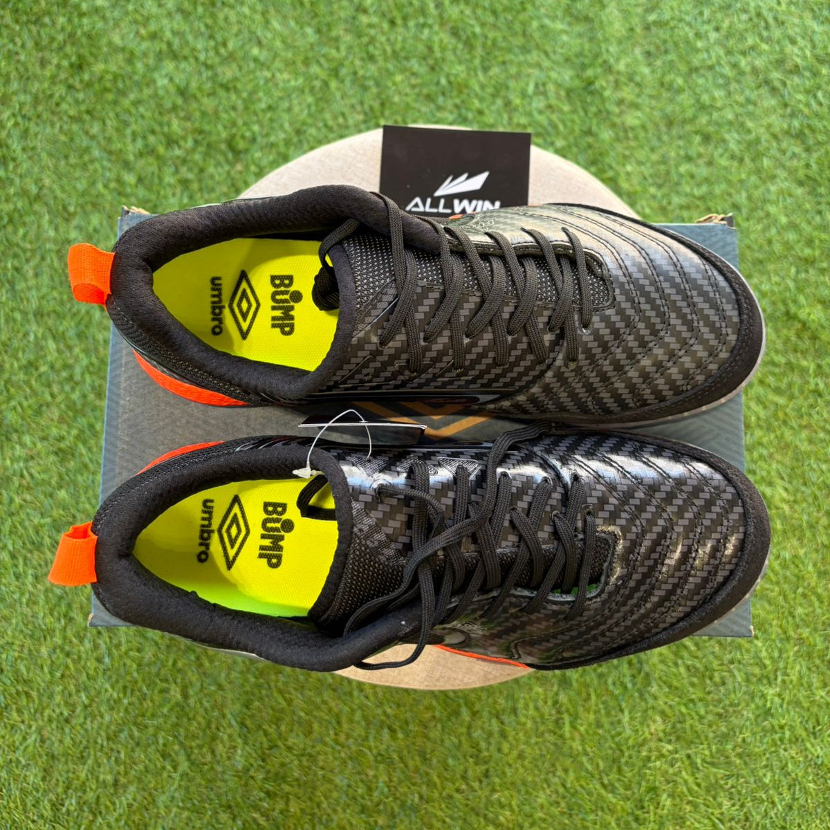 Chuteira Umbro Pro 5 Bump - Futsal