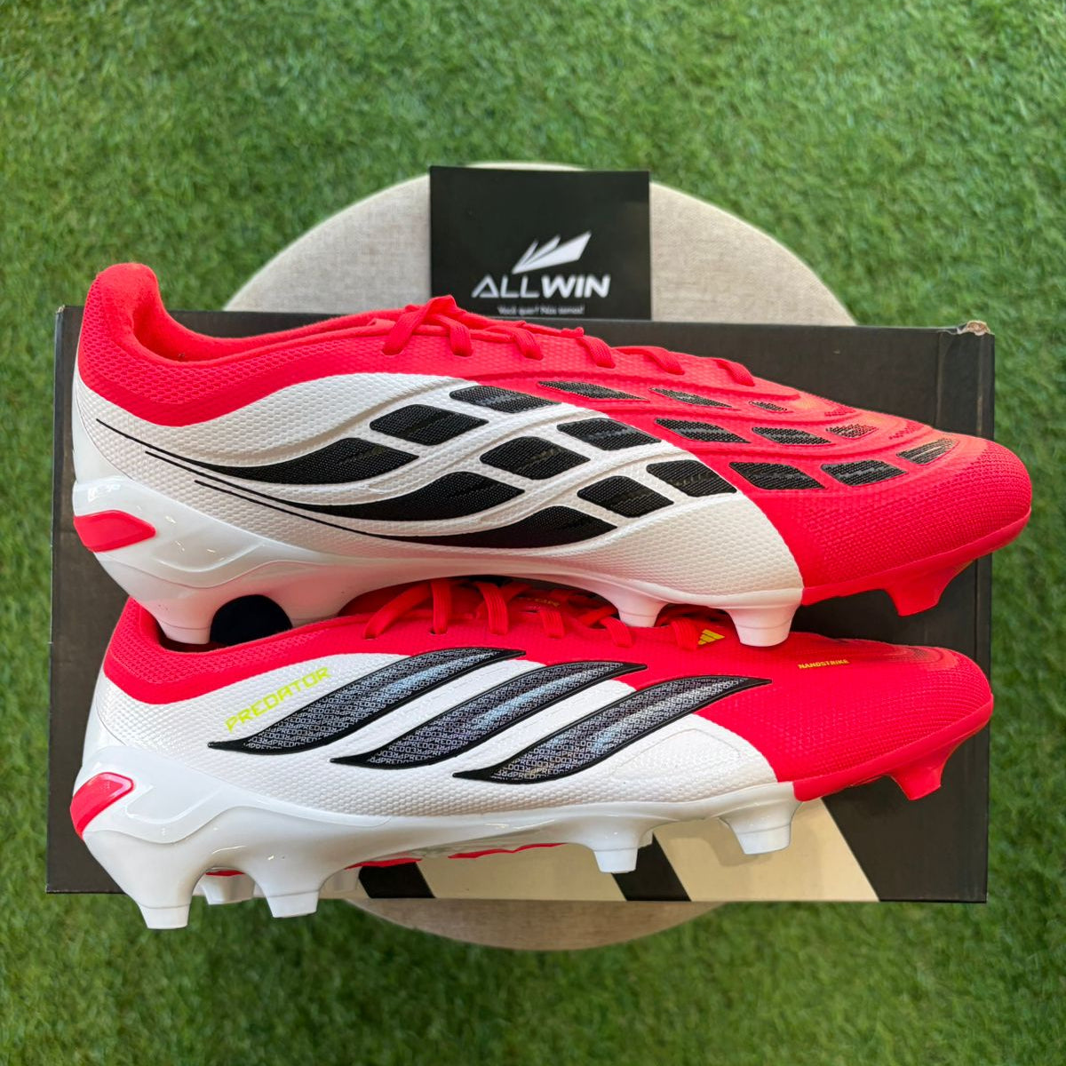 Chuteira Adidas Predator League FG - Campo