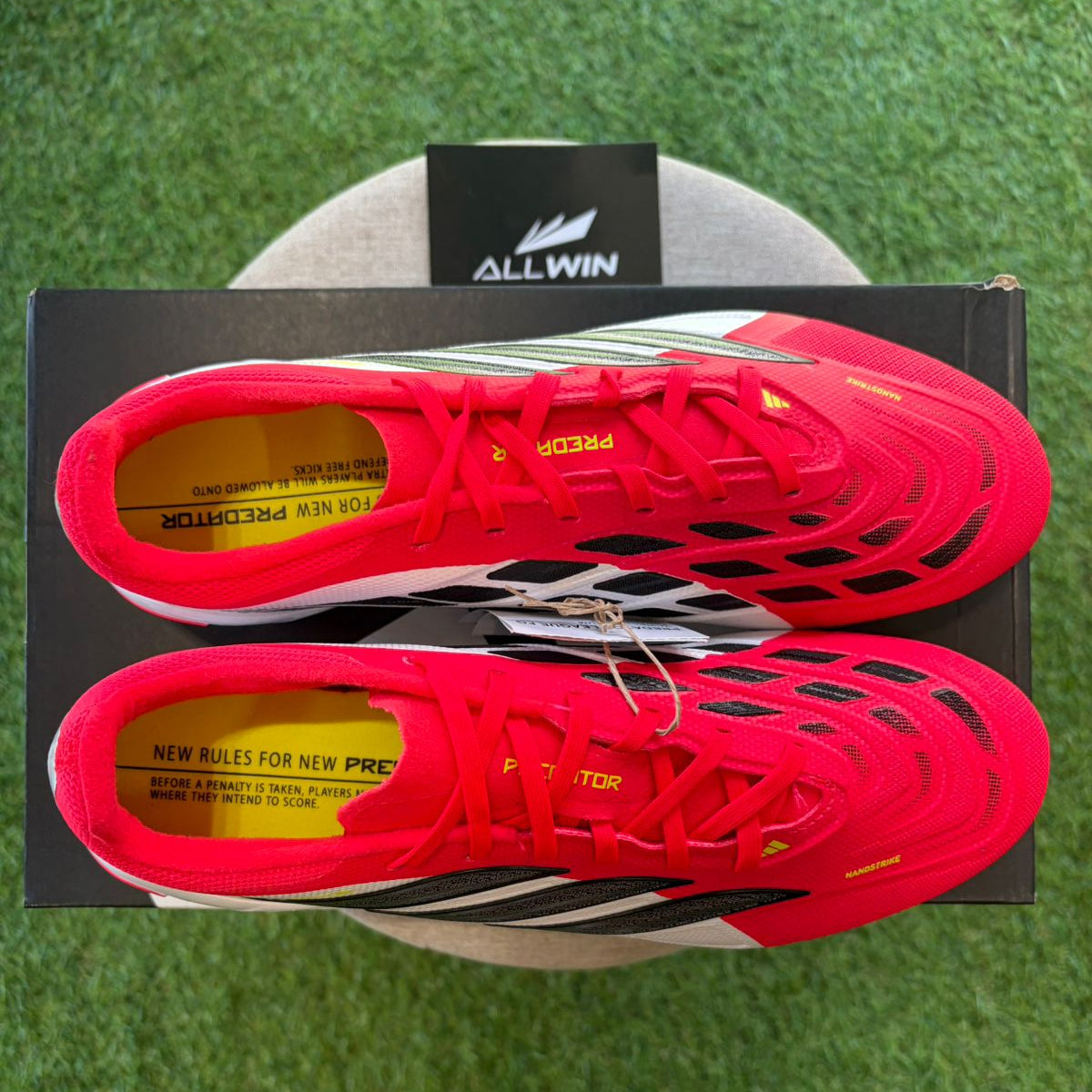 Chuteira Adidas Predator League FG - Campo