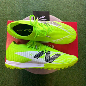 Chuteira New Balance Furon V8 - Society