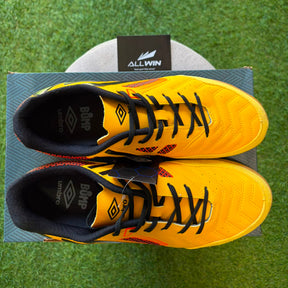Chuteira Umbro Pro 5 Bump Club - Futsal