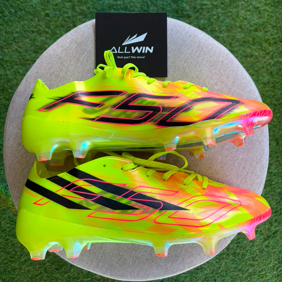 Chuteira Adidas F50 Hyperfast FG - Campo