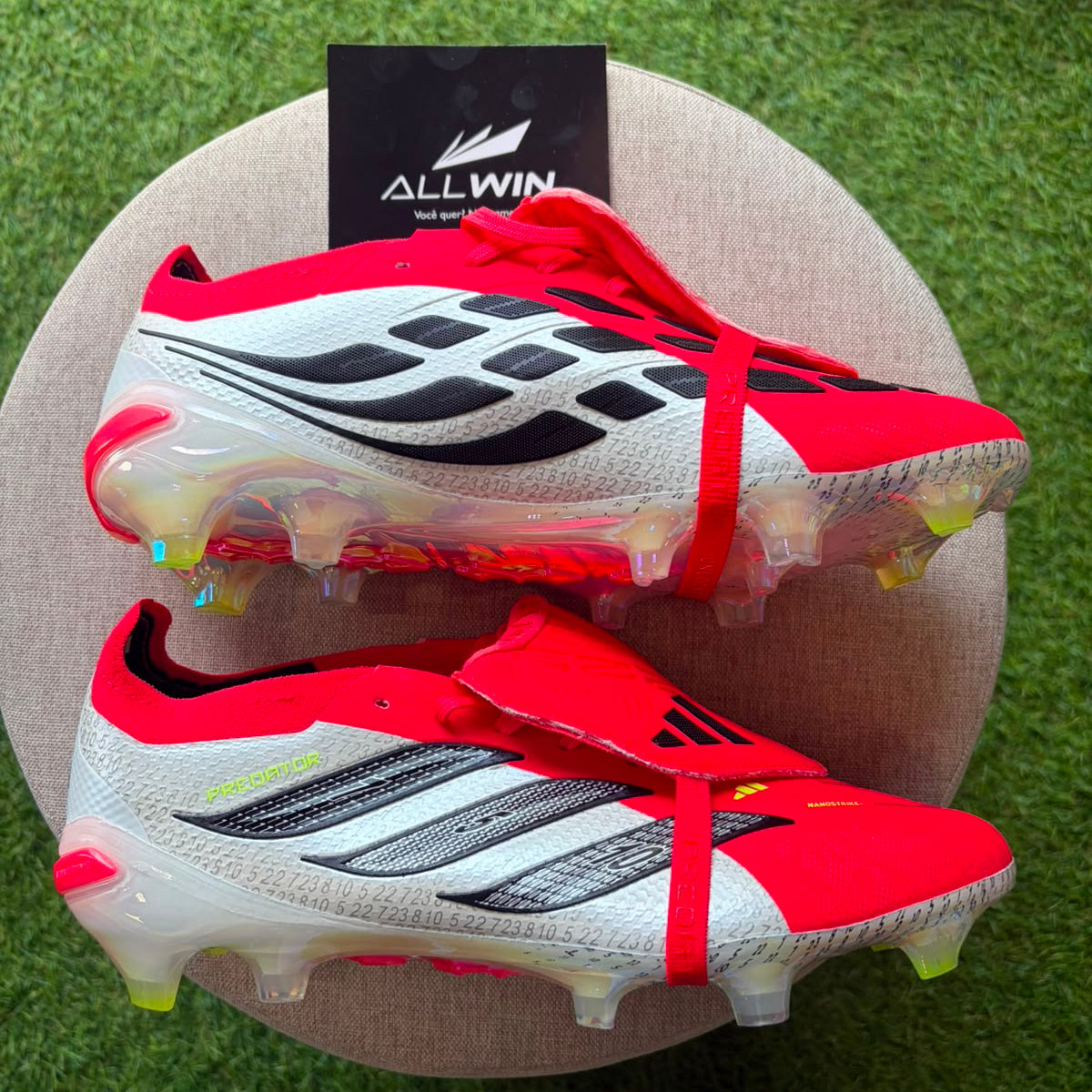 Chuteira Adidas Predator Elite FG - Campo