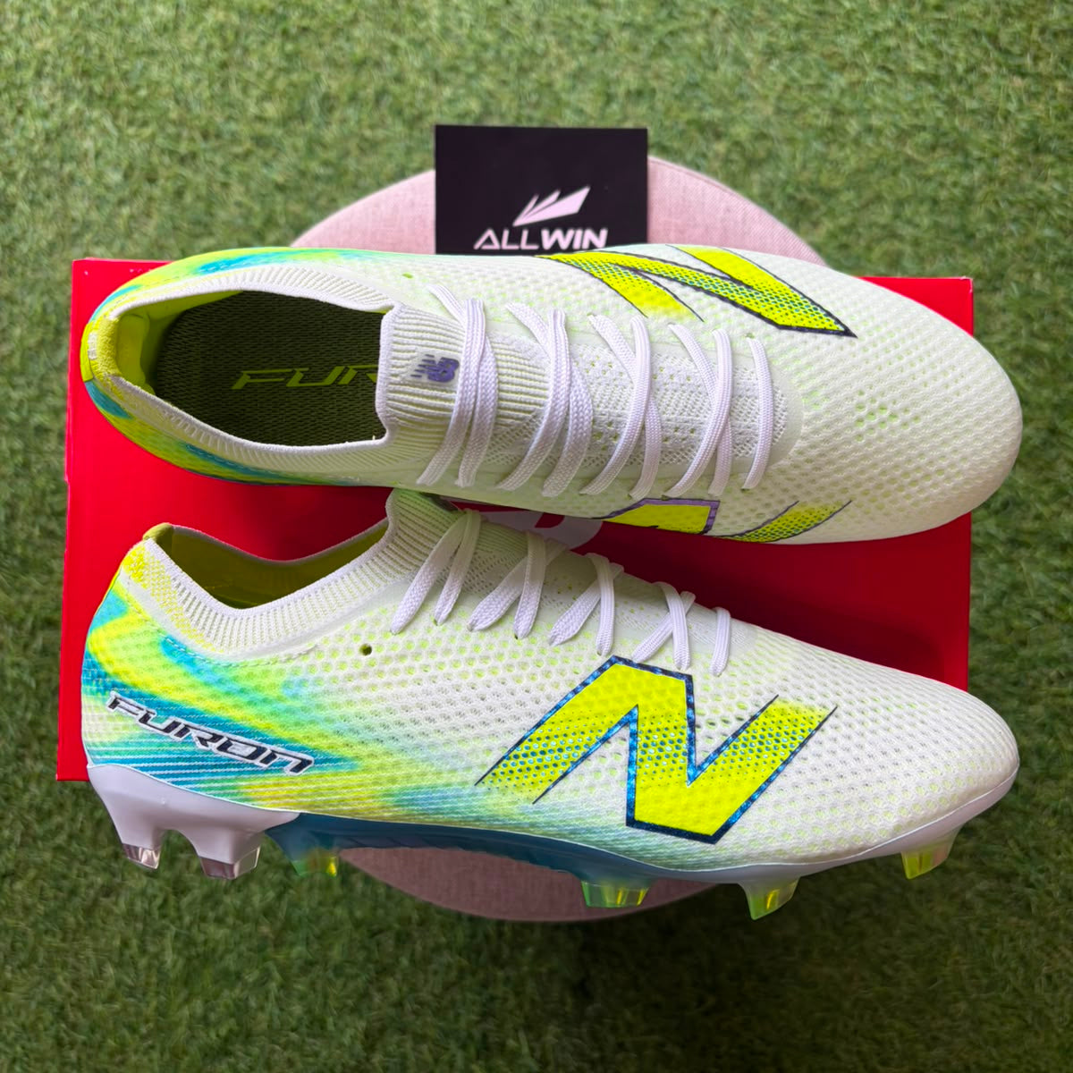 Chuteira New Balance Furon V9 Elite - Campo