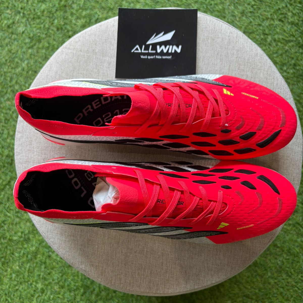 Chuteira Adidas Predator Elite FG - Campo