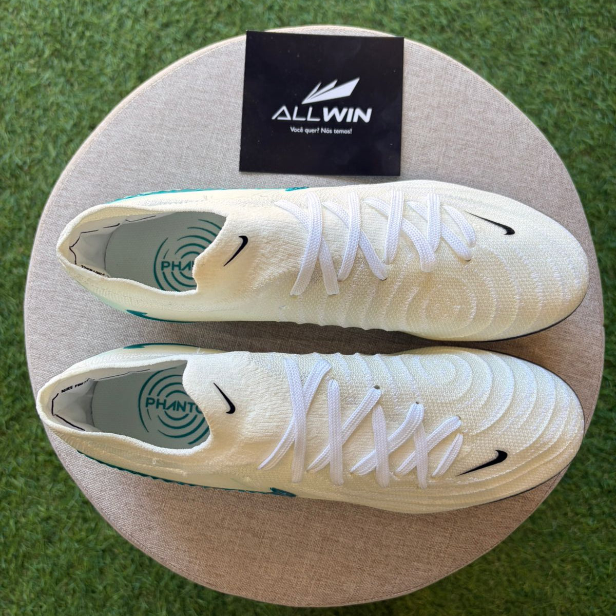 Chuteira Nike Phantom GX SG Elite - Campo