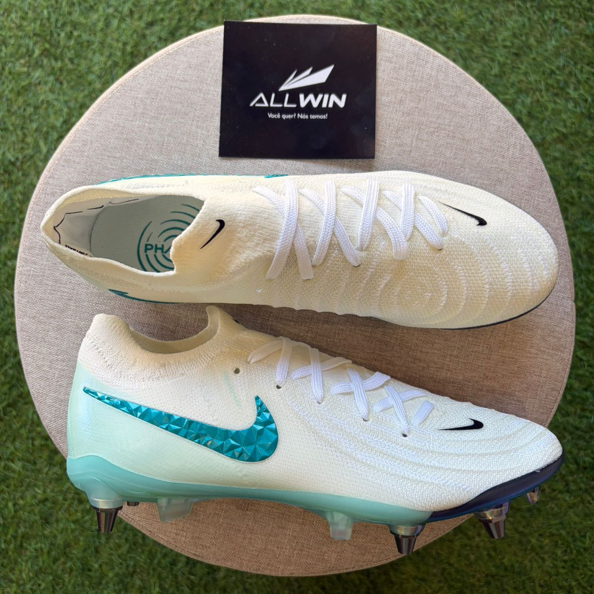 Chuteira Nike Phantom GX SG Elite - Campo