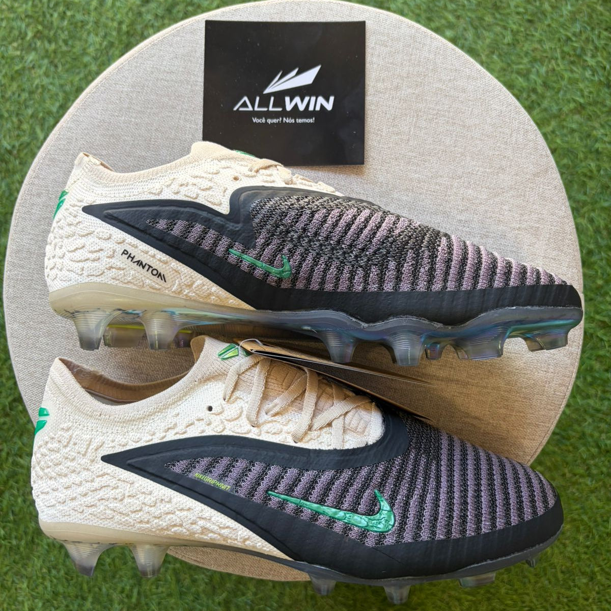 Chuteira Nike Phantom 6 Mamba FG Elite - Campo