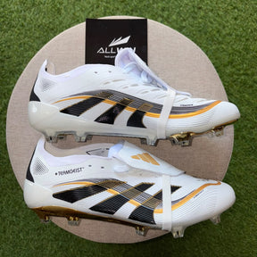 Chuteira Adidas Predator Elite FG - Campo