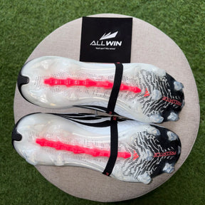 Chuteira Adidas Predator Elite FG - Campo