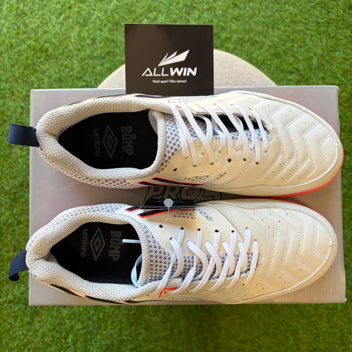 Chuteira Umbro Pro 5 Bump - Futsal