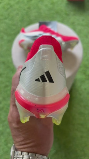 Chuteira Adidas Predator Elite FG - Campo