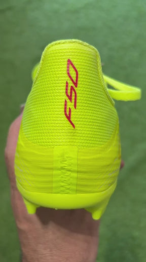 Chuteira Adidas F50 League FG/MG Jr - Campo