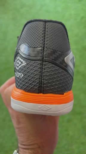 Chuteira Umbro Pro 5 Bump Club Futsal