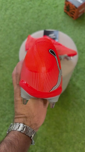 Chuteira Puma Future 9 Elite SG - Campo